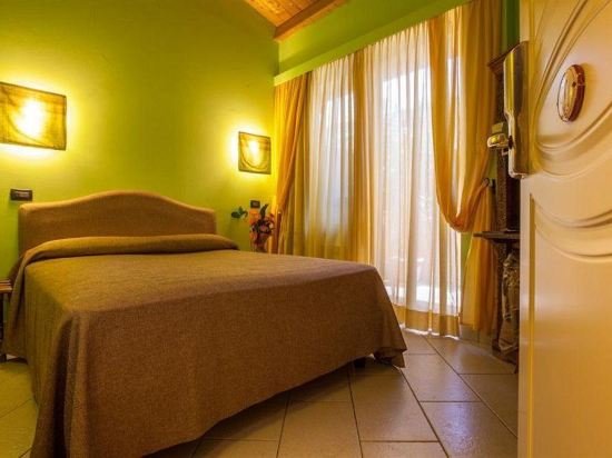 Фото Hotel Il Guercino