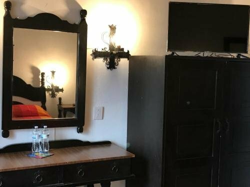 Гостиница Hotel Villa de Flores в Уруапане