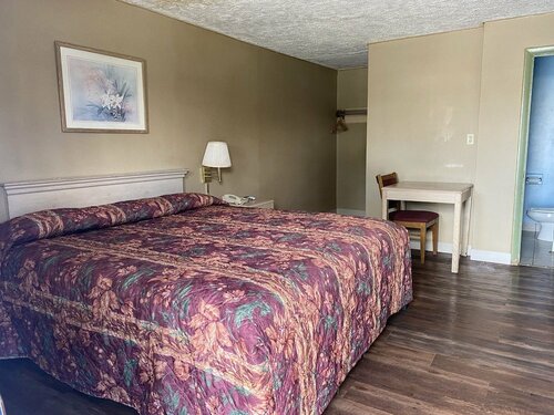 Гостиница Westgate Manor Motel в Янгстауне