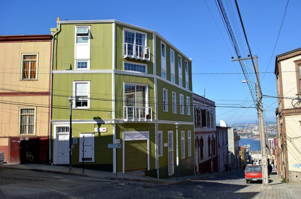 Фото отеля 1