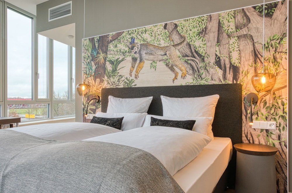 Фото NinetyNine Munich Airport