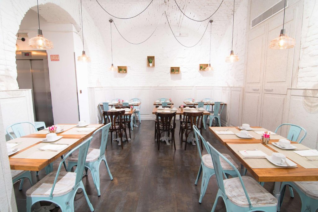 Фото Petit Palace Plaza del Carmen