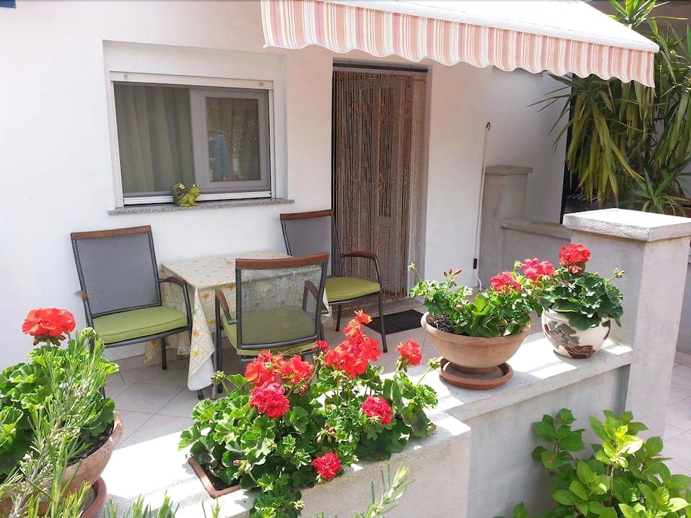 Фото Angela's Apartments