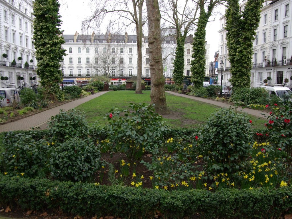 Фото Tudor Court Hotel