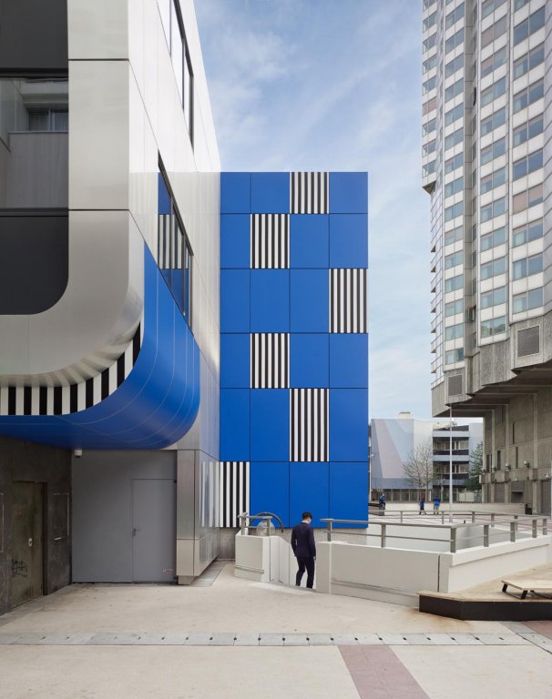 Фото Hôtel Yooma Urban Lodge