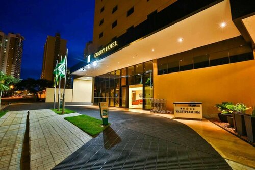 Гостиница Quality Hotel Flamboyant в Гоянии