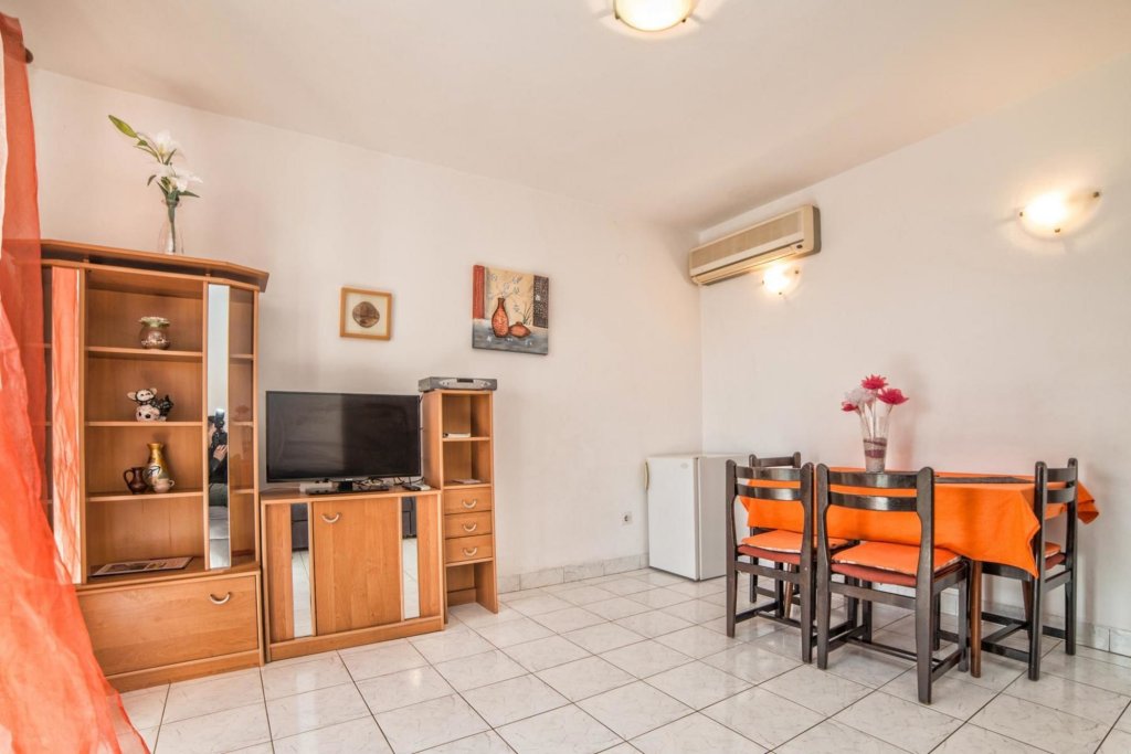 Фото Apartments Maria 821