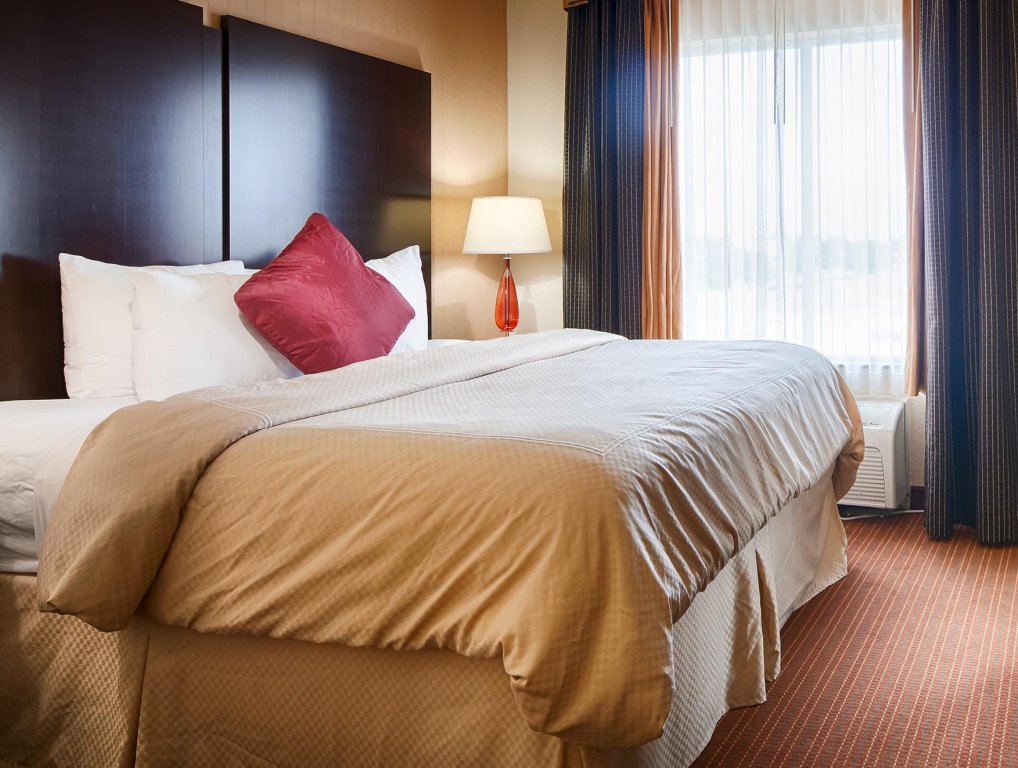 Фото Best Western Plus Dfw Airport West Euless
