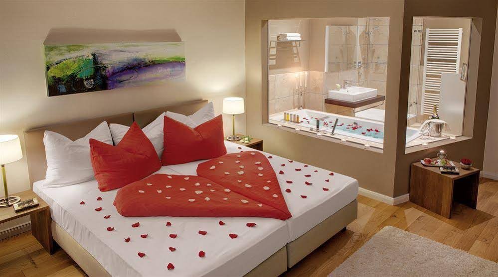 Фото Hotel Villa Toskana