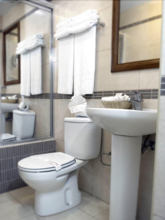 Фото Hotel Century Plaza