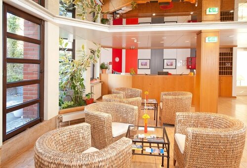 Внешний вид отеля Tante ALMA's Bonner Hotel в Бонне, фото 1