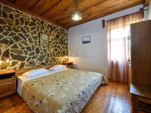 Гостиница Pet-friendly Holiday Home in Sukošan with Hot Tub