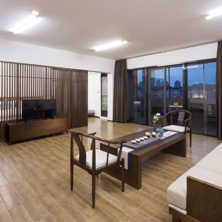 Фото Huali Hotel