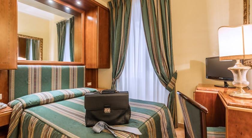 Фото Raeli Hotel Lazio