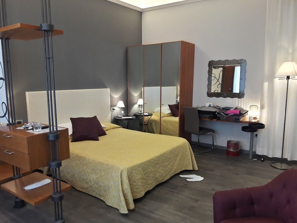 Фото Albergo Centrale Bologna