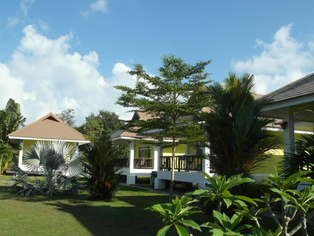 Фото Thipburee Resort