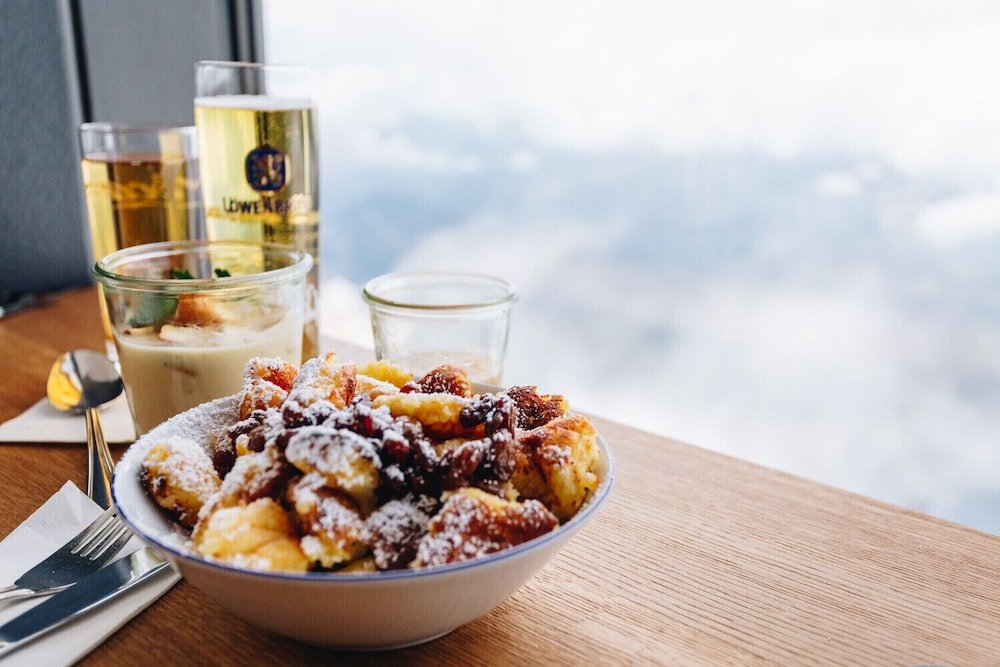 Фото Aja Garmisch-Partenkirchen