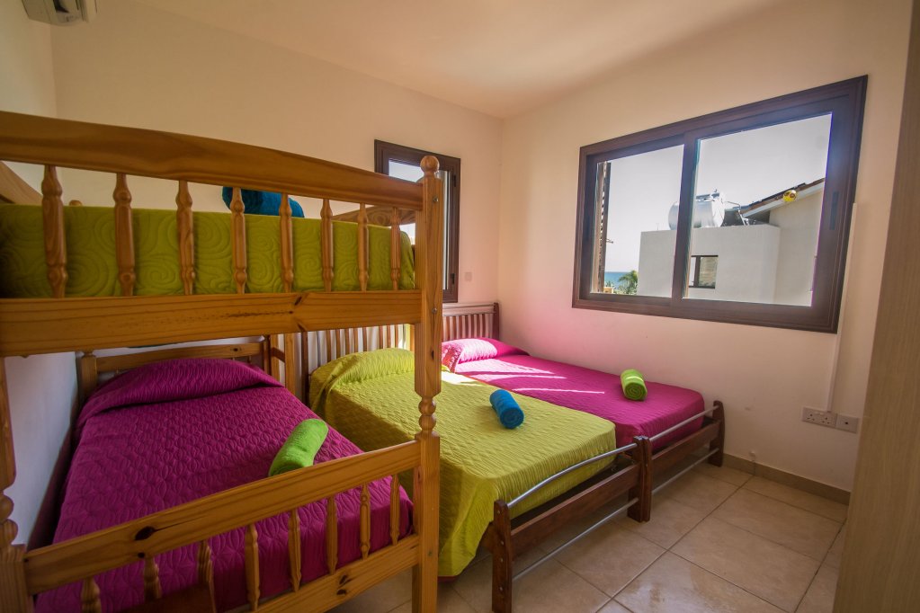 Фото Ionion Dream