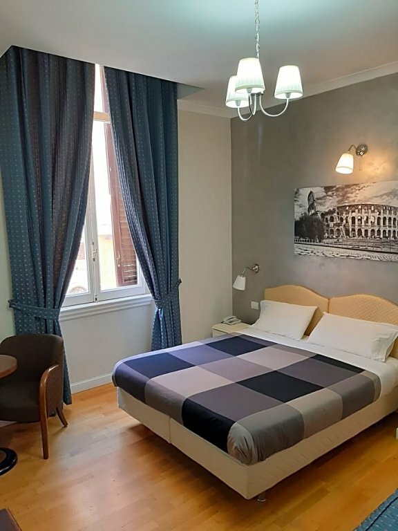 Гостиница Sacconi Palace Suite Roma в Риме