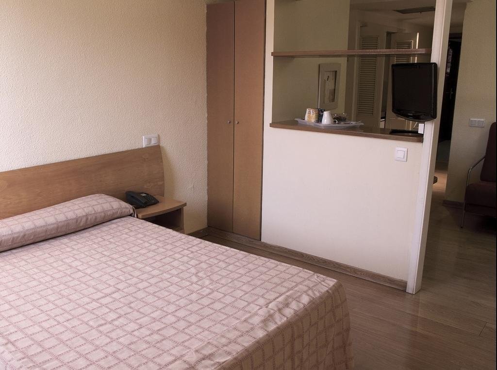 Фото Boutique Urban Madrid Serrano