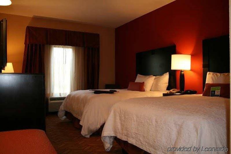 Фото Hampton Inn & Suites Laurel, Ms