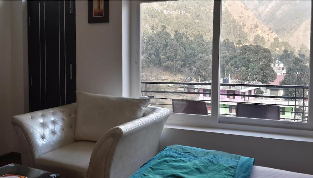 Фото Hotel Shivani International