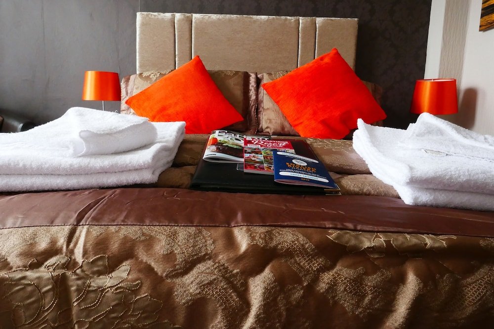 Фото The Chesterfield Guest House