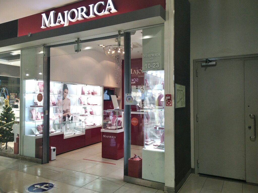 Ювелирный магазин Majorica, Санкт‑Петербург, фото
