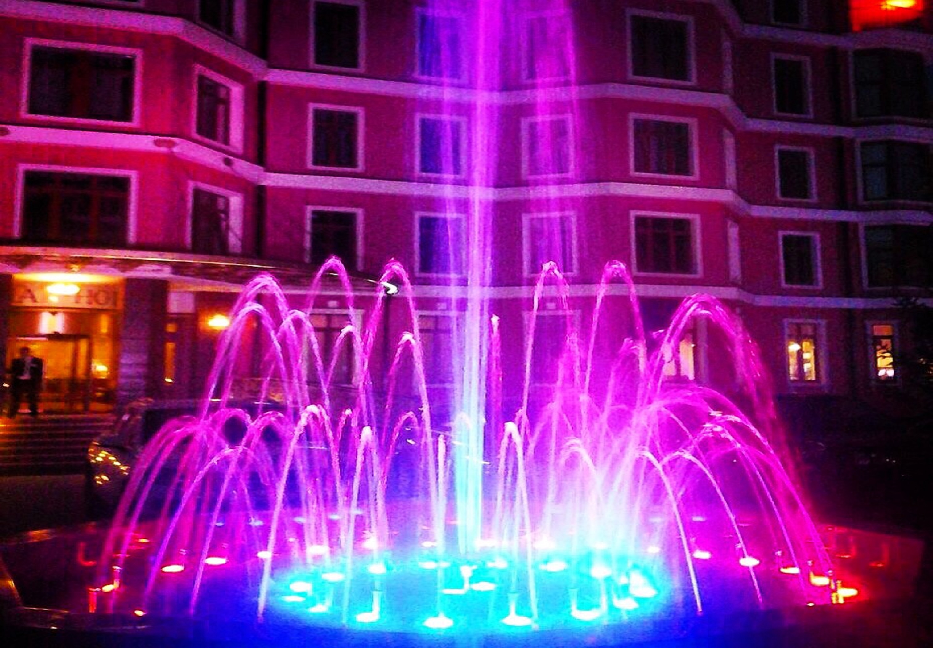 Фото отеля 2