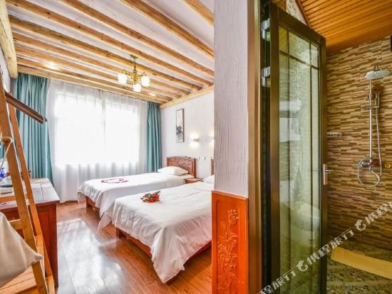 Фото Floral Hotel Dali Cangshan Muyun