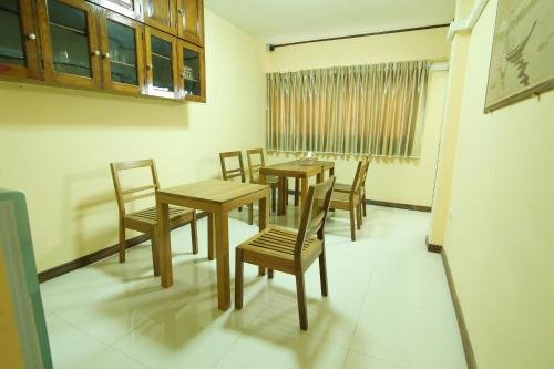 Фото Inn Hundred Moon