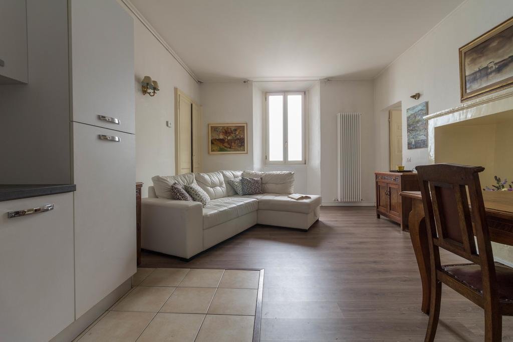 Фото Lungolago Apartment