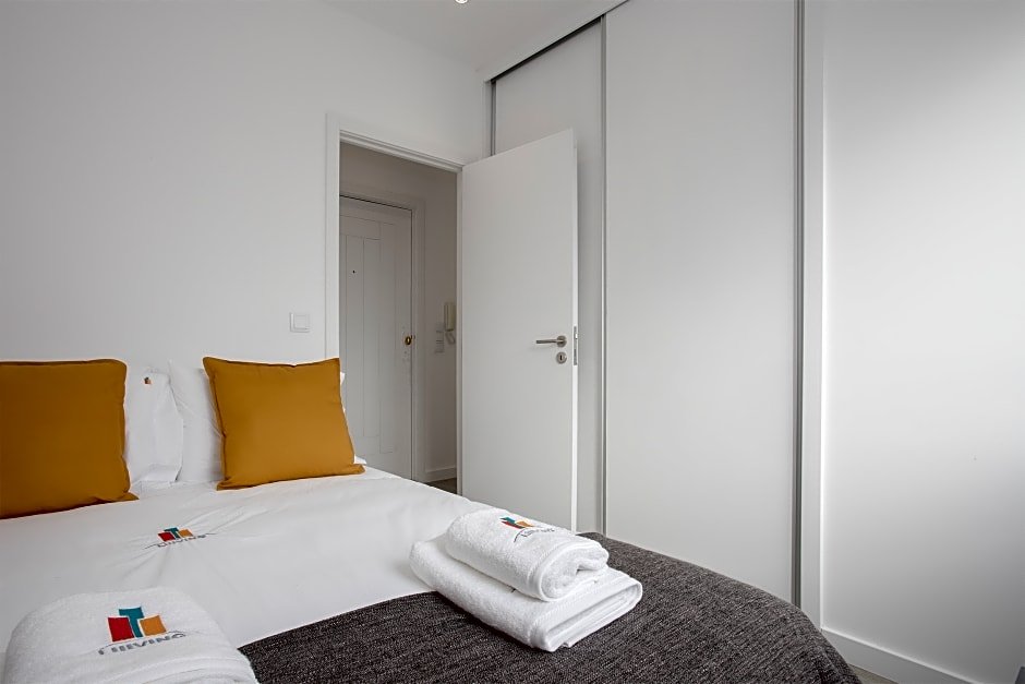 Фото Liiiving In Porto Terrace & Sunny Apartment