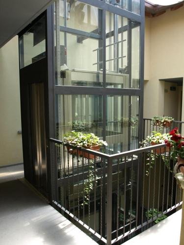 Фото Hotel Karol