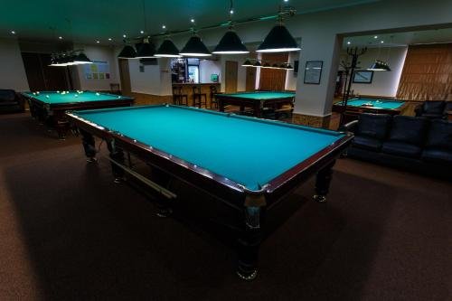 Фото Карамболь