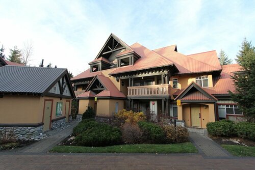 Апартаменты Lagoons Condos by Whistler Retreats в Уистлере