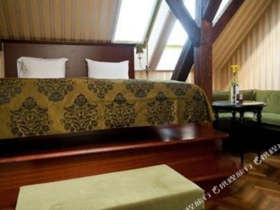 Фото Gerlóczy Café & Rooms deLux