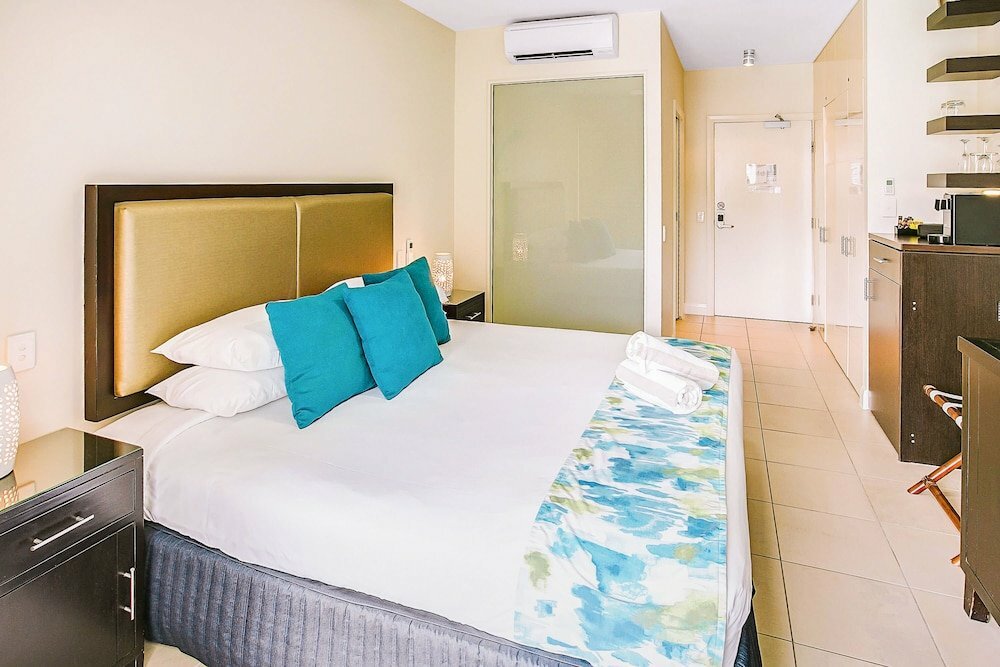 Hotel Elysium The Beach Club, Palm Cove, photo