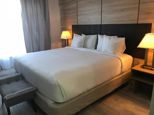 Фото Riverside Apartments by The Beach