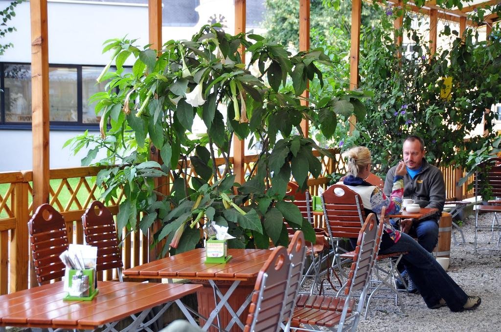 Фото Hotel-Gasthof Resengörg