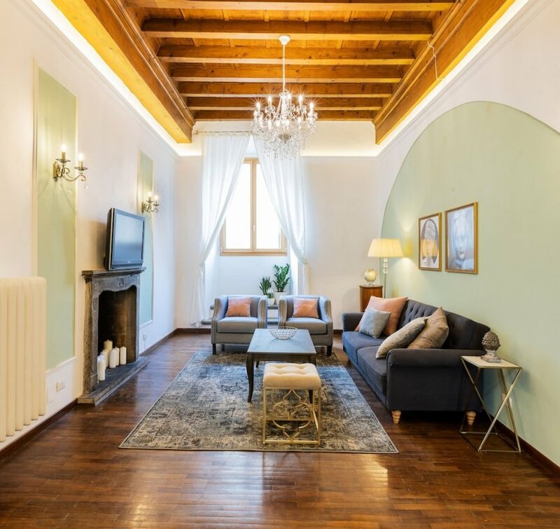 Апартаменты A Florence Palace - 4 Bedroom Apt - Santa Croce во Флоренции