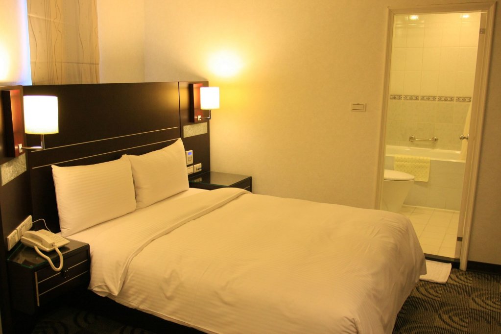 Фото Junli Hotel