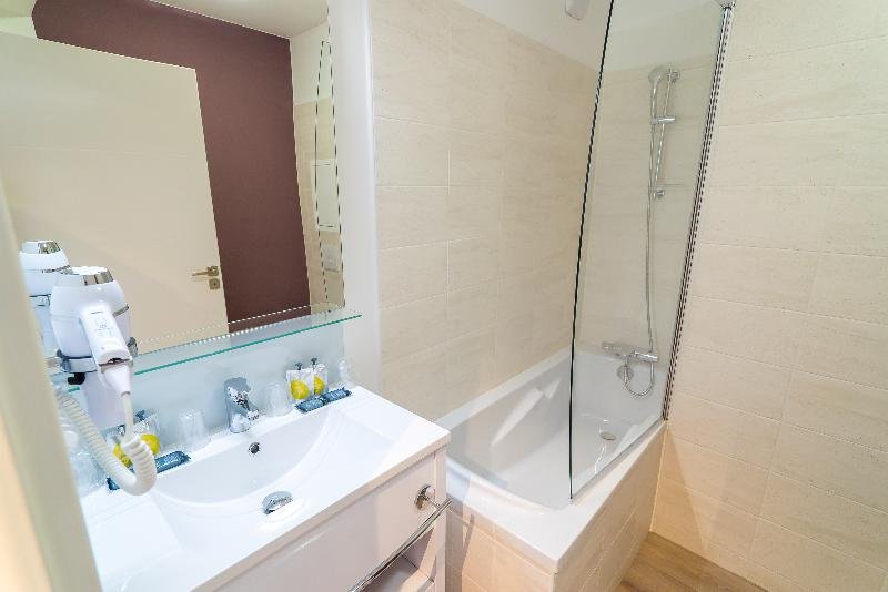 Фото All Suites Appart Hotel Choisy Le Roi