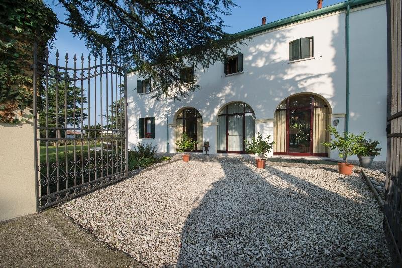 Фото Hotel La Rescossa