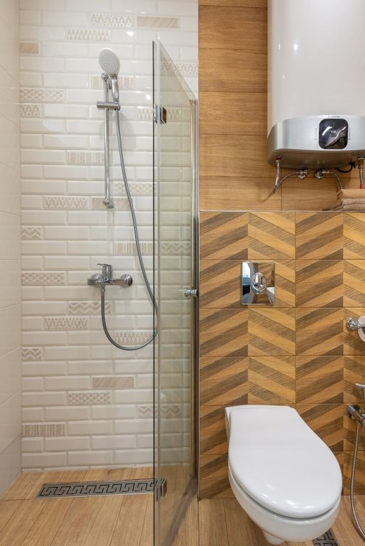 Фото 3 Bdr Top Center Artistic Apartment - 115 m2