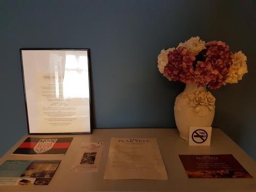 Фото The Pear Tree