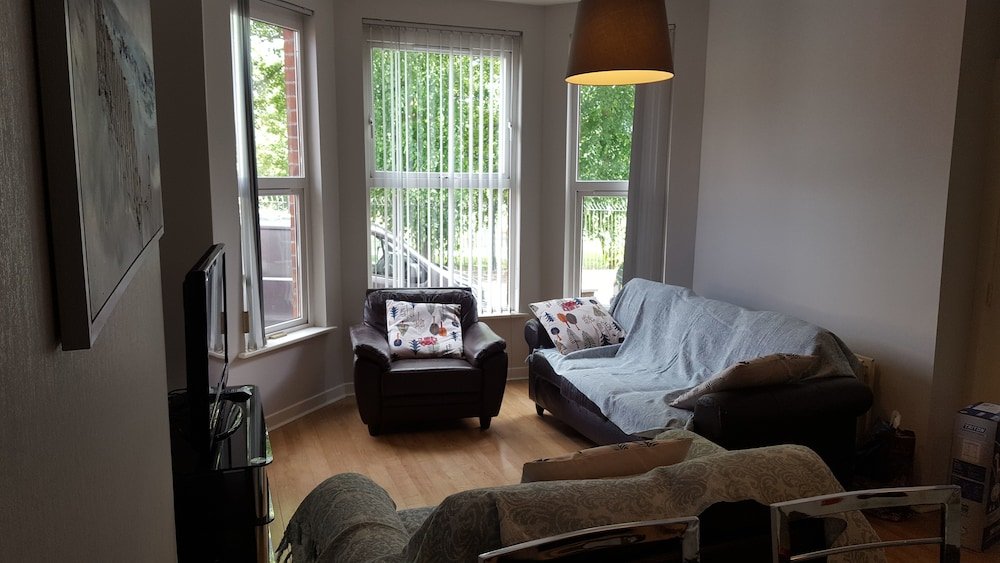 Фото Castleton Gardens Apartments Belfast