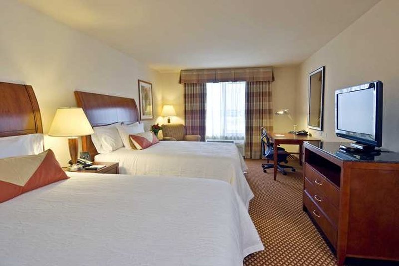 Фото Hilton Garden Inn Austin North