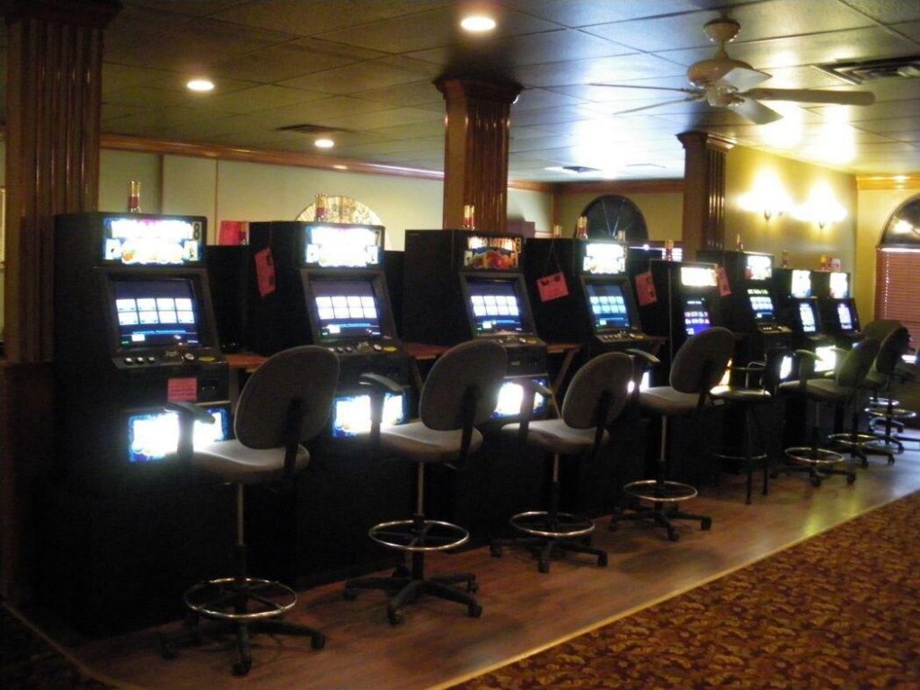 Фото Sundre Motor Inn