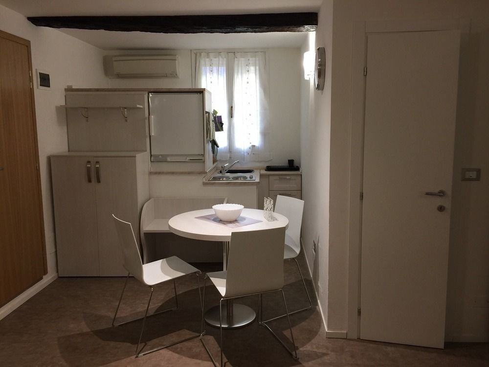 Фото Hotel Holiday